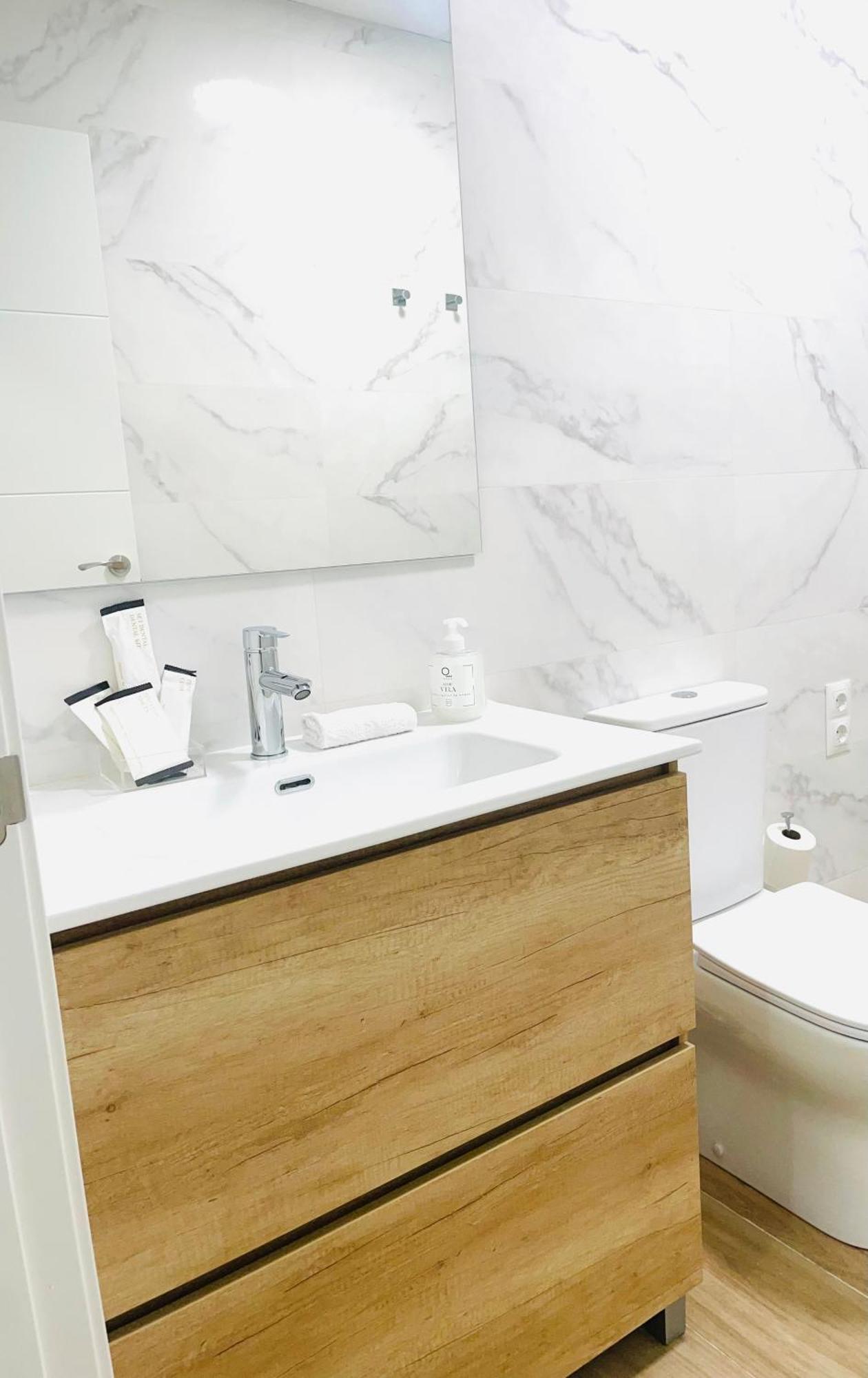 Completo Y Bello Apartamento En Málaga Kültér fotó