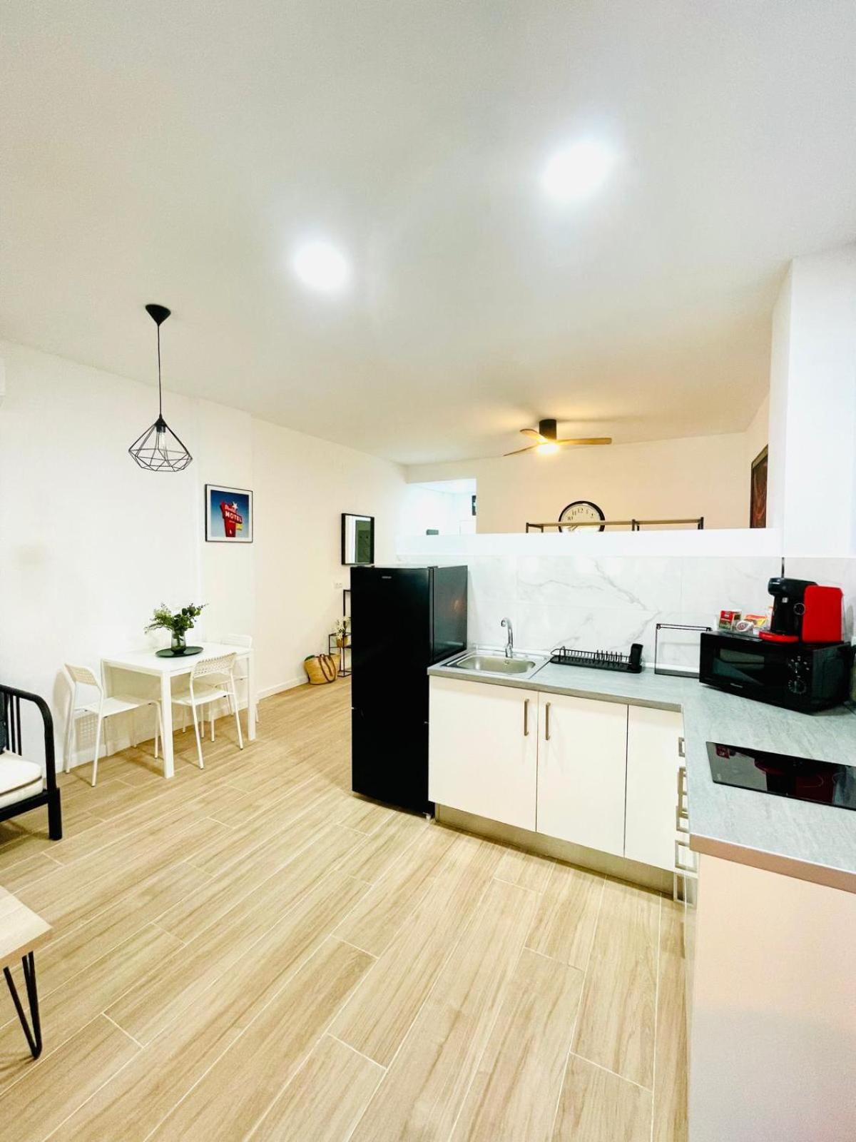 Completo Y Bello Apartamento En Málaga Kültér fotó