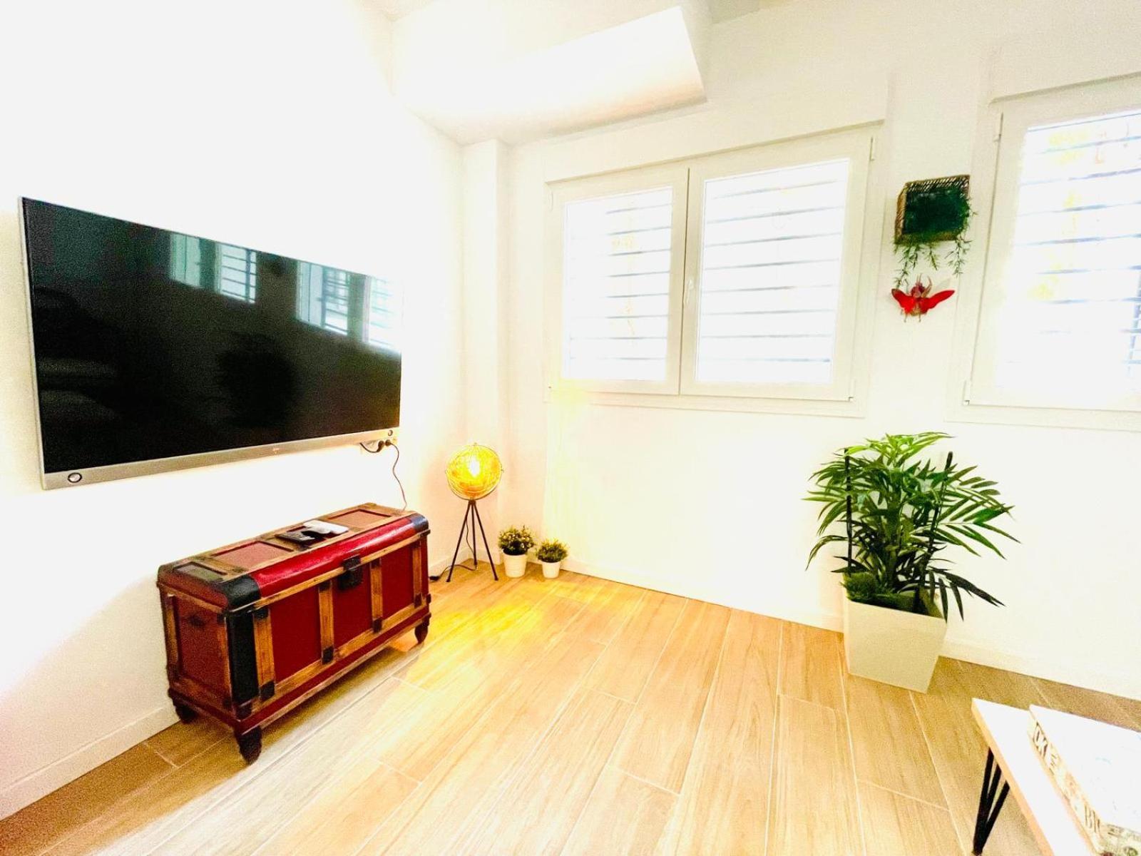 Completo Y Bello Apartamento En Málaga Kültér fotó